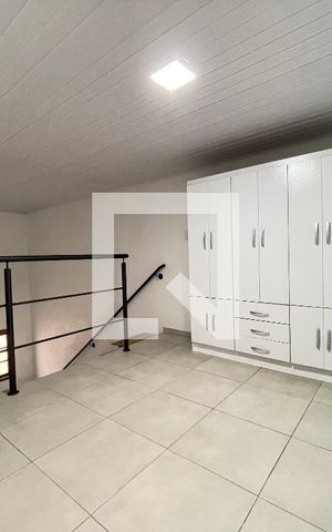 Casa para alugar com 33m², 1 quarto e 1 vaga Casa para alugar com 33m², 1 quarto e 1 vagaQuarto 1