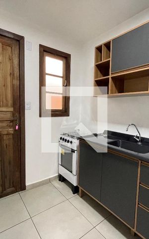 Casa para alugar com 33m², 1 quarto e 1 vaga Casa para alugar com 33m², 1 quarto e 1 vagaCozinha