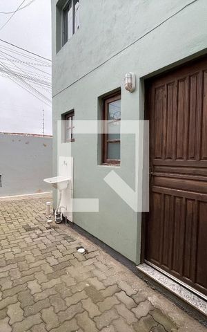 Casa para alugar com 33m², 1 quarto e 1 vaga Casa para alugar com 33m², 1 quarto e 1 vagaÁrea de Serviço