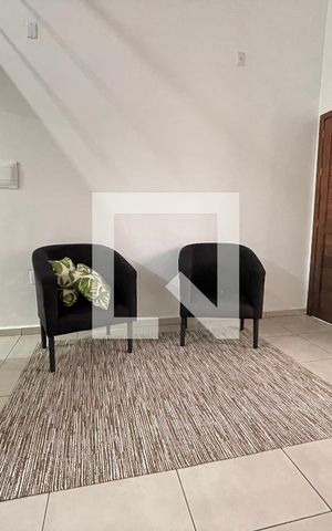 Casa para alugar com 33m², 1 quarto e 1 vaga Casa para alugar com 33m², 1 quarto e 1 vagaSala