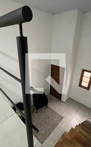 Casa para alugar com 33m², 1 quarto e 1 vaga Casa para alugar com 33m², 1 quarto e 1 vagaSala
