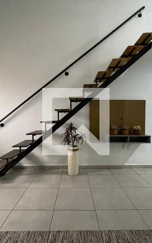 Casa para alugar com 33m², 1 quarto e 1 vaga Casa para alugar com 33m², 1 quarto e 1 vagaSala