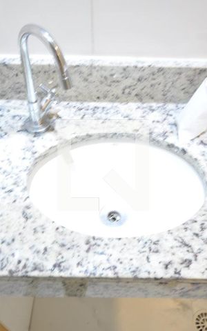 Apartamento à venda com 38m², 2 quartos e sem vagaBanheiro
