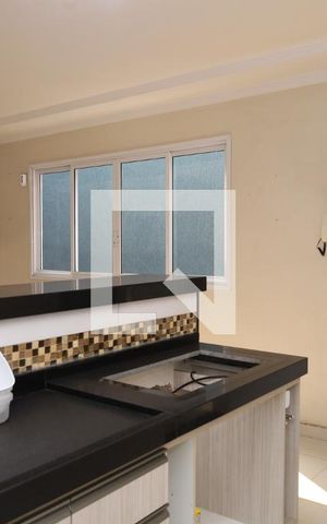 Casa para alugar com 280m², 3 quartos e 8 vagasCozinha