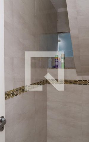 Casa para alugar com 280m², 3 quartos e 8 vagasLavabo