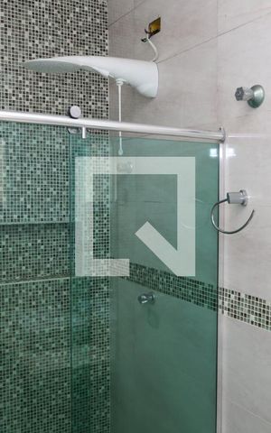 Casa para alugar com 280m², 3 quartos e 8 vagasBanheiro