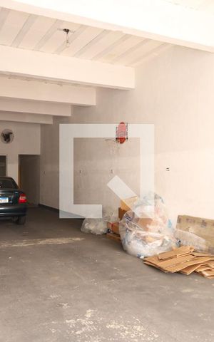 Casa para alugar com 280m², 3 quartos e 8 vagasGaragem