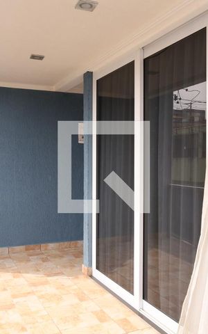 Casa para alugar com 280m², 3 quartos e 8 vagasVaranda