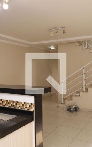 Casa para alugar com 280m², 3 quartos e 8 vagasCozinha