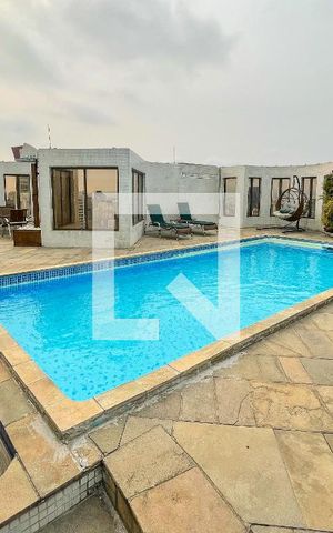 Casa para alugar com 51m², 1 quarto e 1 vaga Casa para alugar com 51m², 1 quarto e 1 vagaÁrea comum - Piscina