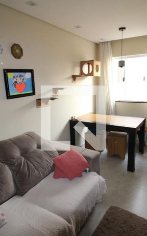Casa à venda com 50m², 2 quartos e 1 vagaSala