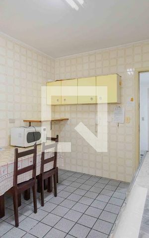 Apartamento à venda com 93m², 2 quartos e 1 vagaCozinha