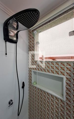 Casa à venda com 350m², 5 quartos e 1 vaga Casa à venda com 350m², 5 quartos e 1 vagaBanheiro da Suíte 3
