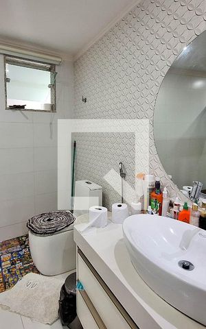 Casa à venda com 350m², 5 quartos e 1 vaga Casa à venda com 350m², 5 quartos e 1 vagaBanheiro da Suíte 5
