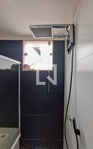Casa à venda com 350m², 5 quartos e 1 vaga Casa à venda com 350m², 5 quartos e 1 vagaBanheiro da Suíte 1