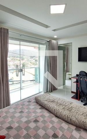 Casa à venda com 350m², 5 quartos e 1 vaga Casa à venda com 350m², 5 quartos e 1 vagaSuíte 1