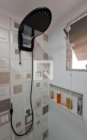 Casa à venda com 350m², 5 quartos e 1 vaga Casa à venda com 350m², 5 quartos e 1 vagaBanheiro da Suíte 2