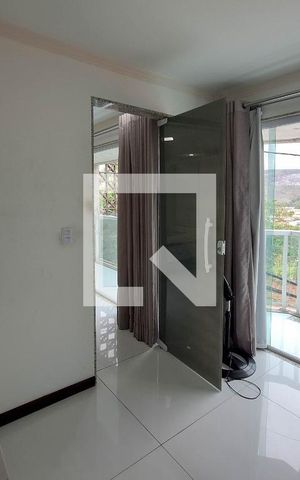 Casa à venda com 350m², 5 quartos e 1 vaga Casa à venda com 350m², 5 quartos e 1 vagaSuíte 1