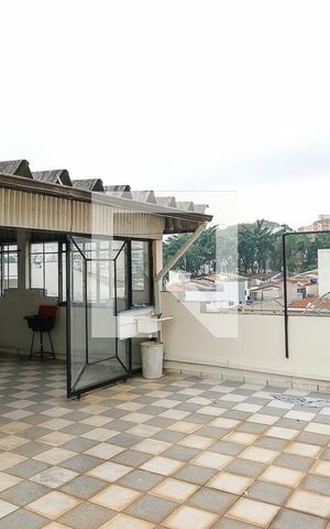 Casa à venda com 200m², 3 quartos e 2 vagasVaranda