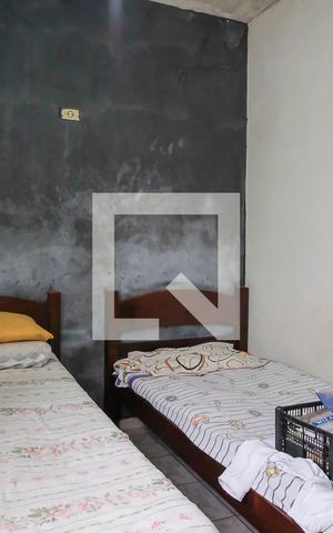 Casa à venda com 200m², 3 quartos e 2 vagasQuarto 2