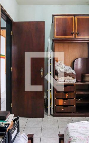 Casa à venda com 200m², 3 quartos e 2 vagasQuarto 2