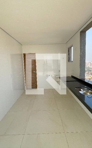 Apartamento à venda com 180m², 3 quartos e 2 vagas Apartamento à venda com 180m², 3 quartos e 2 vagascozinha 2
