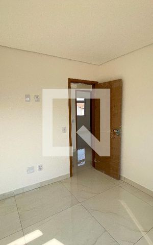 Apartamento à venda com 180m², 3 quartos e 2 vagas Apartamento à venda com 180m², 3 quartos e 2 vagasQuarto 3