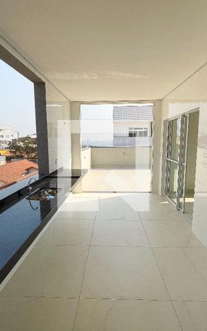 Apartamento à venda com 180m², 3 quartos e 2 vagas Apartamento à venda com 180m², 3 quartos e 2 vagascozinha 2
