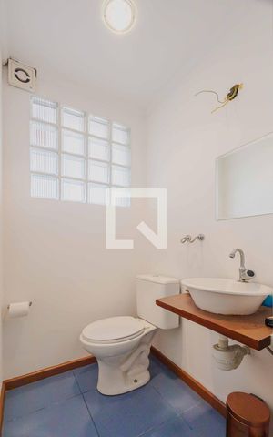 Casa à venda com 139m², 3 quartos e 1 vagaLavabo