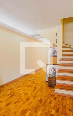 Casa à venda com 139m², 3 quartos e 1 vagaSala