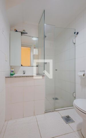Casa à venda com 139m², 3 quartos e 1 vagaBanheiro