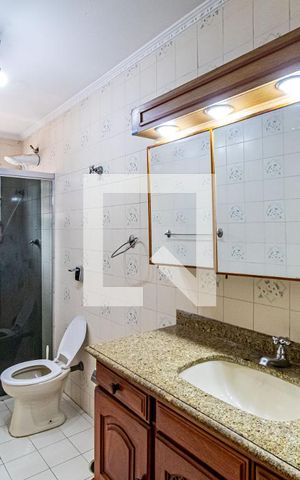 Casa à venda com 400m², 3 quartos e 2 vagasBanheiro social 02