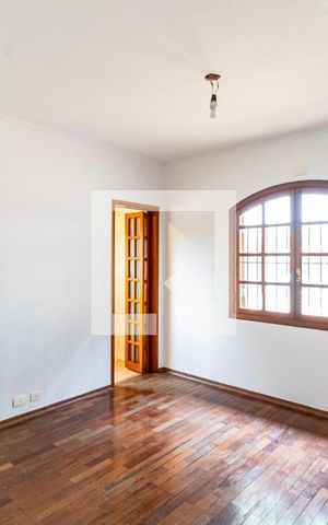 Casa à venda com 400m², 3 quartos e 2 vagasSuite