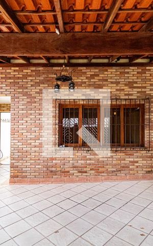 Casa à venda com 400m², 3 quartos e 2 vagasGaragem