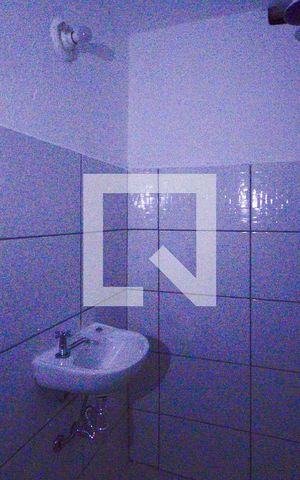 Apartamento para alugar com 35m², 1 quarto e sem vaga Apartamento para alugar com 35m², 1 quarto e sem vagaBanheiro