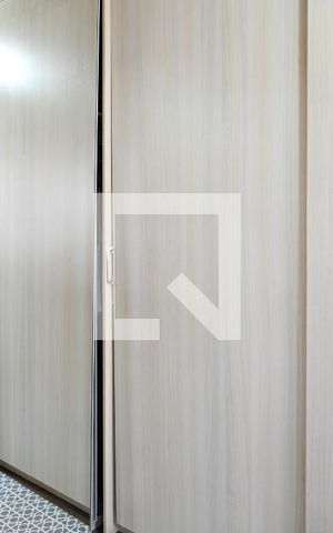 Apartamento à venda com 97m², 3 quartos e 2 vagas Apartamento à venda com 97m², 3 quartos e 2 vagasCloset
