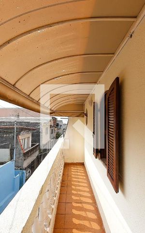 Casa à venda com 100m², 2 quartos e 2 vagas Casa à venda com 100m², 2 quartos e 2 vagasVaranda Suite
