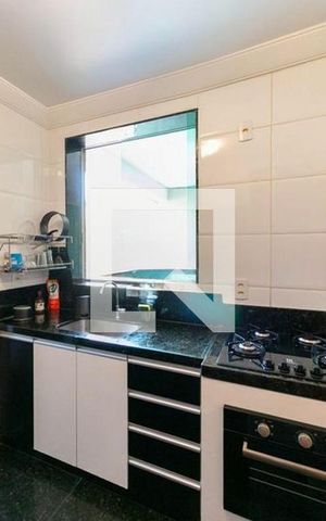 Apartamento à venda com 160m², 3 quartos e 3 vagas Apartamento à venda com 160m², 3 quartos e 3 vagasCozinha