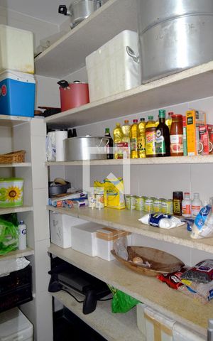 Apartamento à venda com 340m², 4 quartos e 2 vagasDespensa