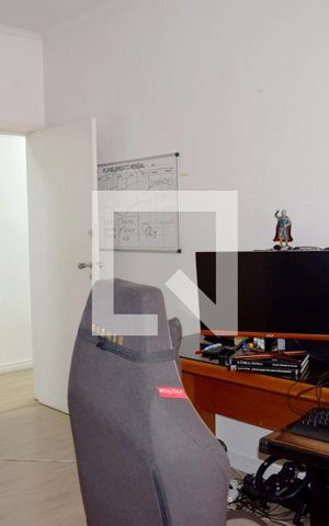 Apartamento à venda com 340m², 4 quartos e 2 vagasQuarto/Home office