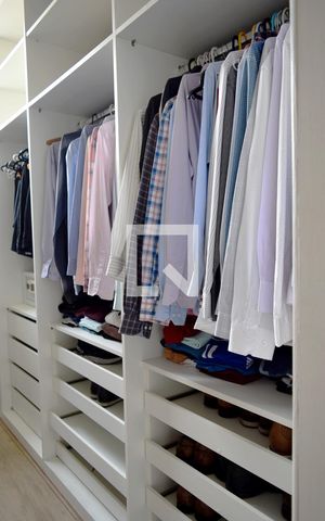 Apartamento à venda com 340m², 4 quartos e 2 vagasCloset Suíte master