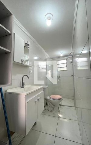 Studio para alugar com 20m², 1 quarto e sem vaga Studio para alugar com 20m², 1 quarto e sem vagaBanheiro