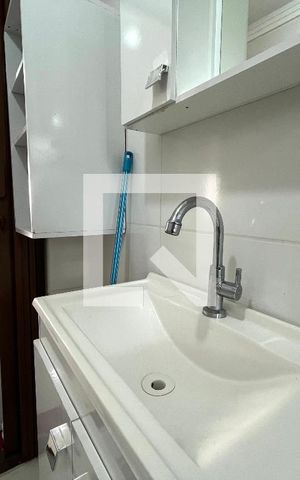 Studio para alugar com 20m², 1 quarto e sem vaga Studio para alugar com 20m², 1 quarto e sem vagaBanheiro
