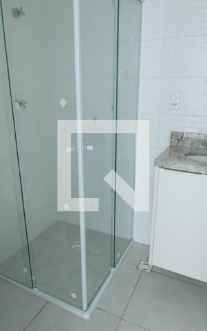 Apartamento para alugar com 34m², 2 quartos e sem vaga Apartamento para alugar com 34m², 2 quartos e sem vagaBanheiro