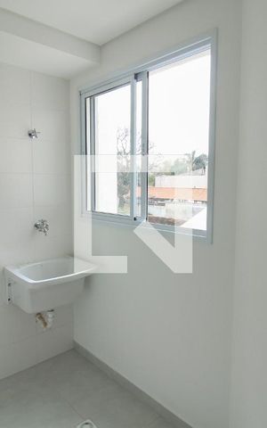 Apartamento para alugar com 34m², 2 quartos e sem vaga Apartamento para alugar com 34m², 2 quartos e sem vagaÁrea de Serviço