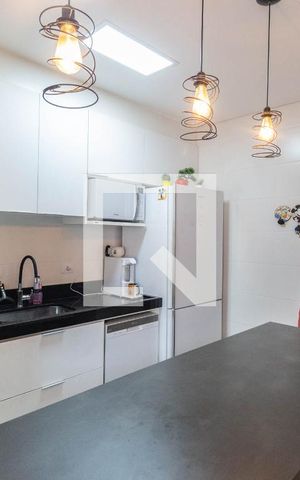 Apartamento à venda com 55m², 2 quartos e 2 vagas Apartamento à venda com 55m², 2 quartos e 2 vagasCozinha