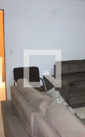 Casa à venda com 243m², 5 quartos e 4 vagasSala