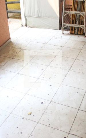 Casa à venda com 243m², 5 quartos e 4 vagasQuarto 4/ Depósito