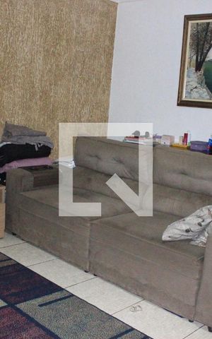 Casa à venda com 243m², 5 quartos e 4 vagasSala