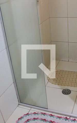 Casa à venda com 243m², 5 quartos e 4 vagasBanheiro da suíte